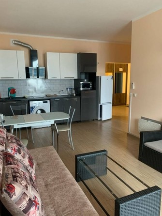 
   Продам 2-комнатную, 70 м², Одоевского ул, 87

. Фото 1.