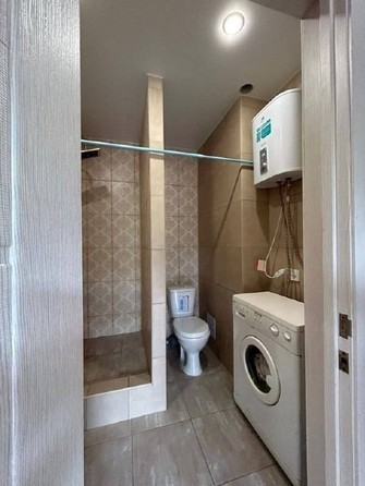 
   Продам 2-комнатную, 40 м², Апшеронская ул, 10/4

. Фото 7.