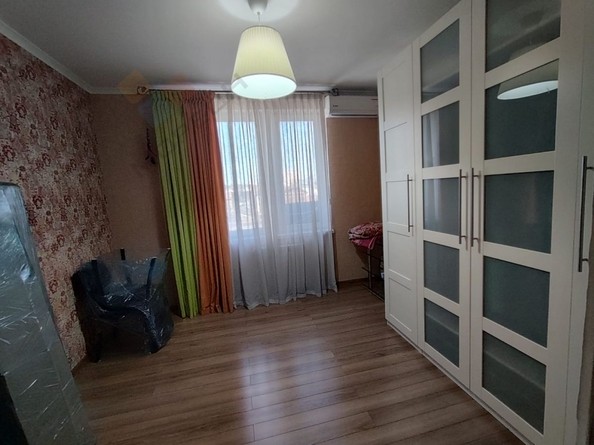 
   Продам дом, 401 м², Краснодар

. Фото 9.