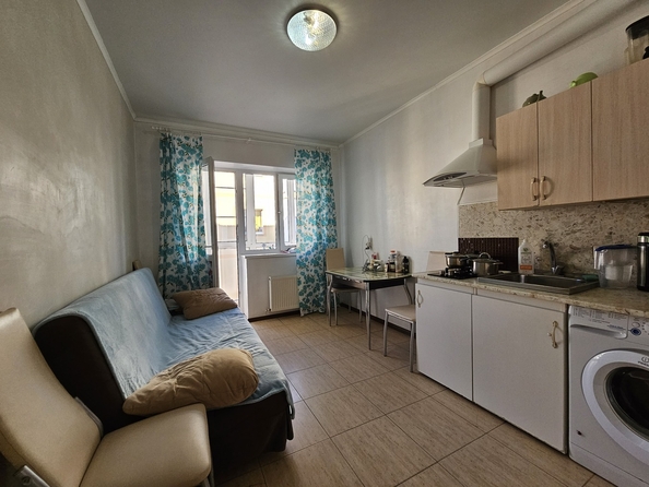 
   Продам 1-комнатную, 45 м², Солнечная ул, 54

. Фото 5.