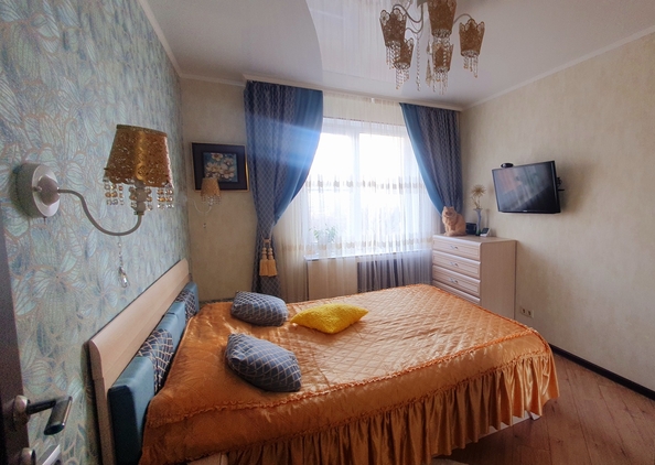 
   Продам 3-комнатную, 80 м², Крылова ул, 8

. Фото 2.