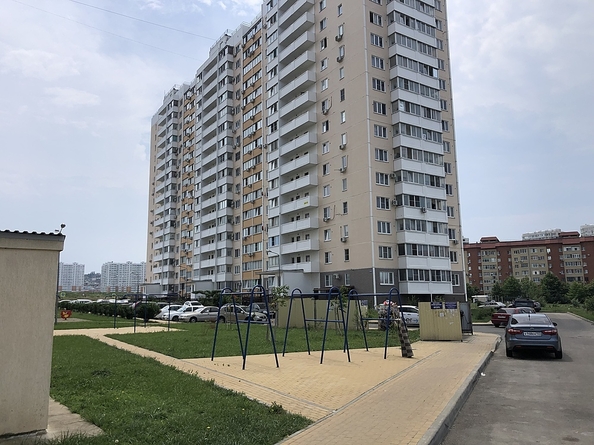 
   Продам студию, 28 м², Адмирала Пустошкина ул, 22к4

. Фото 1.