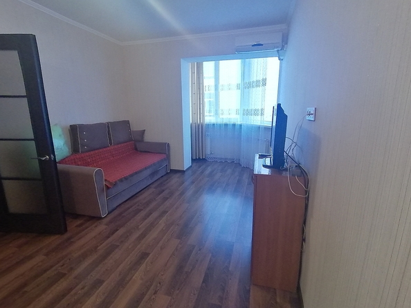 
   Продам 1-комнатную, 47 м², Лермонтова ул, 116Г

. Фото 1.