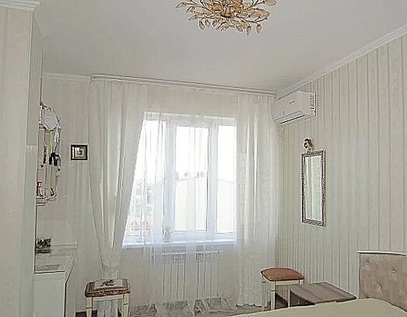 
   Продам 2-комнатную, 62 м², Черноморская ул, 61

. Фото 5.