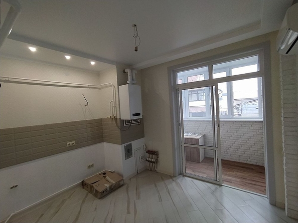 
   Продам 1-комнатную, 44 м², Некрасова ул, 121к1

. Фото 1.