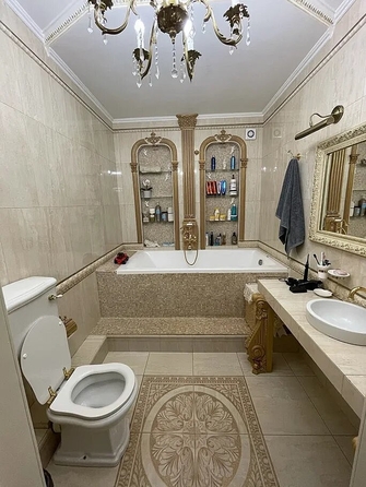 
   Продам 4-комнатную, 140 м², Пионерский пр-кт, 255/2к4

. Фото 3.