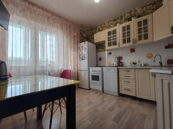 
   Продам 1-комнатную, 36 м², адмирала Меньшикова б-р, 11

. Фото 1.