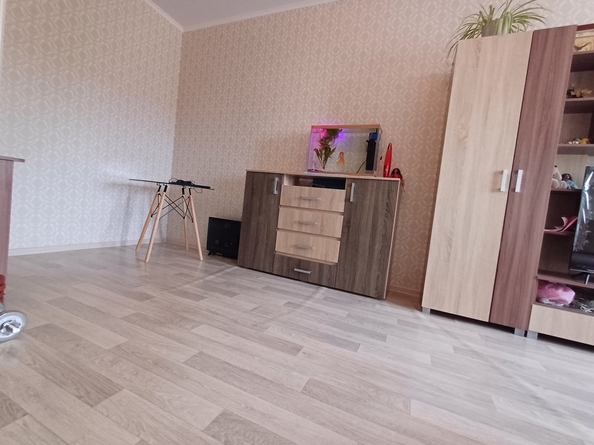 
   Продам 1-комнатную, 36 м², адмирала Меньшикова б-р, 11

. Фото 15.