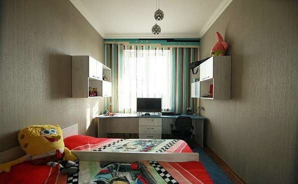 
   Продам 2-комнатную, 110 м², Кати Соловьяновой ул, 84

. Фото 9.