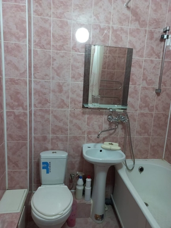 
   Продам 1-комнатную, 38 м², Самбурова ул, 252

. Фото 11.