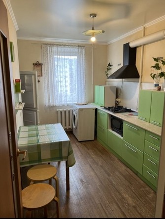 
   Продам 1-комнатную, 47 м², Ленина ул, 165

. Фото 2.