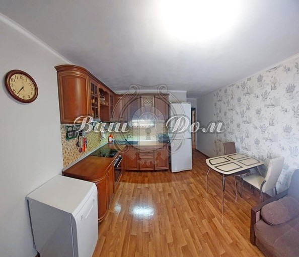 
   Продам 2-комнатную, 65 м², Маршала Жукова ул, 1к5

. Фото 3.