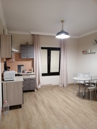 
   Продам 2-комнатную, 45 м², Одесская ул, д 3А

. Фото 1.