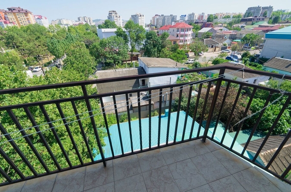 
   Продам 2-комнатную, 49 м², Ленина ул, 104

. Фото 4.