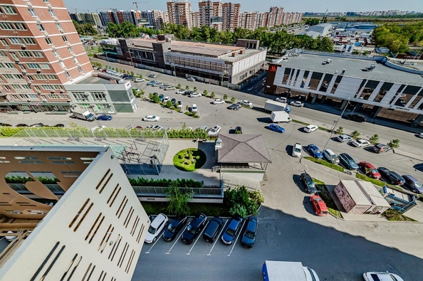 
   Продам 2-комнатную, 52.5 м², Западный Обход ул, 39/2к1

. Фото 19.