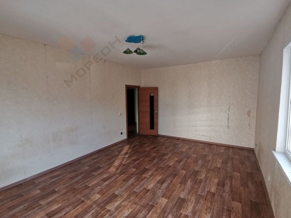 
   Продам 2-комнатную, 72.1 м², Александра Покрышкина ул, 2/1

. Фото 2.