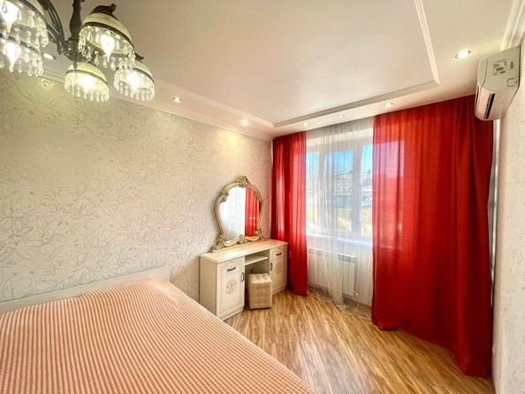 
   Продам 2-комнатный апартамент, 65 м², Краснодарская ул, 66В

. Фото 25.