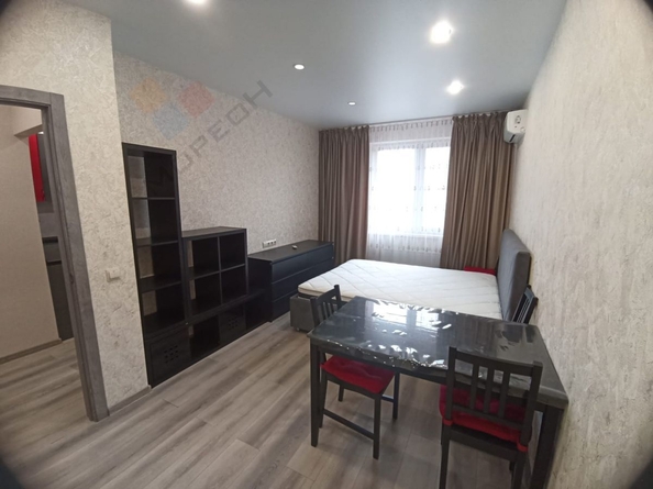 
   Продам 1-комнатную, 34.5 м², краеведа Соловьёва В.А. ул, 6

. Фото 2.