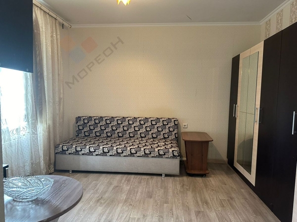 
   Продам 1-комнатную, 30.1 м², Черкасская ул, 60/1

. Фото 3.