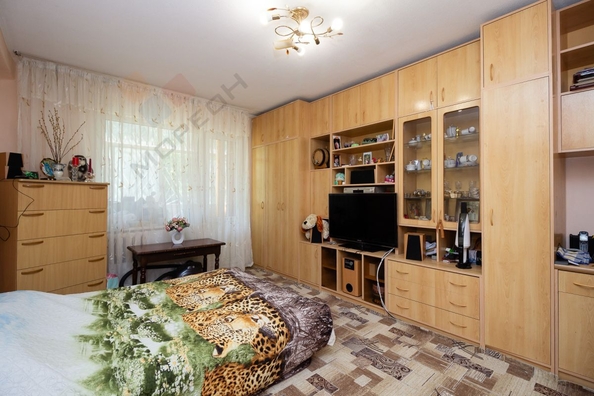 
   Продам 1-комнатную, 33.3 м², Уральская ул, 178

. Фото 2.
