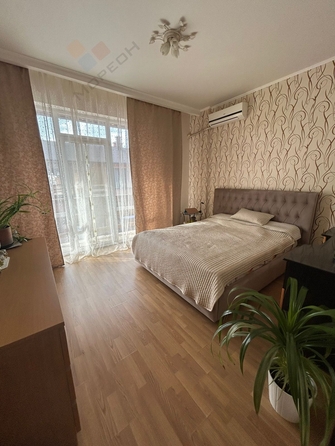 
   Продам дом, 90.3 м², Краснодар

. Фото 7.