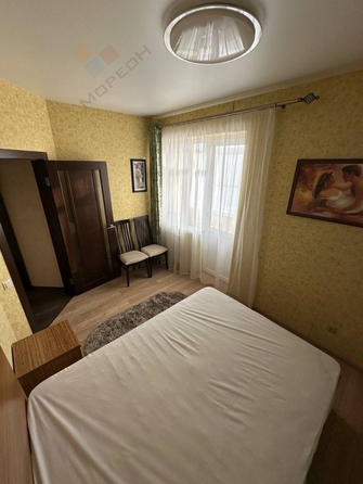 
   Продам 2-комнатную, 64 м², Суздальская ул, 9

. Фото 4.