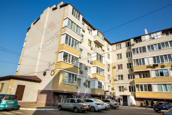 
   Продам 1-комнатную, 35.9 м², краеведа Соловьёва В.А. ул, 2к1

. Фото 2.