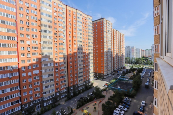 
   Продам студию, 24.1 м², Героя Яцкова И.В. ул, 17к1

. Фото 5.