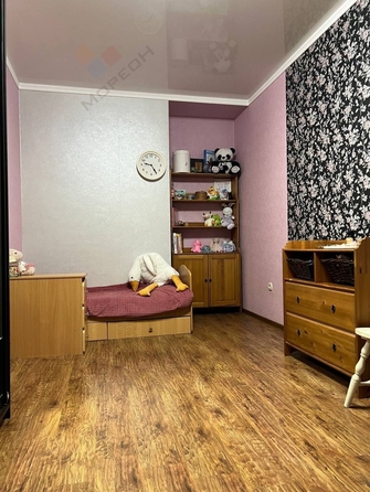 
   Продам 1-комнатную, 40.1 м², Восточно-Кругликовская ул, 86

. Фото 4.