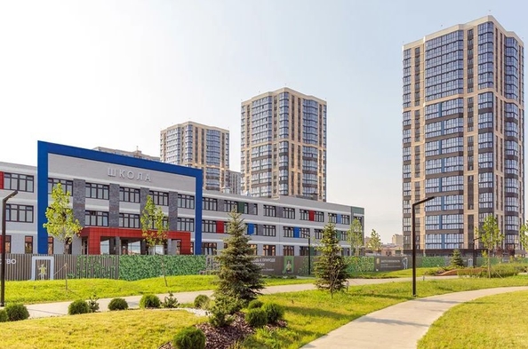 
   Продам 3-комнатную, 77.5 м², Любимово мкр, 2

. Фото 11.