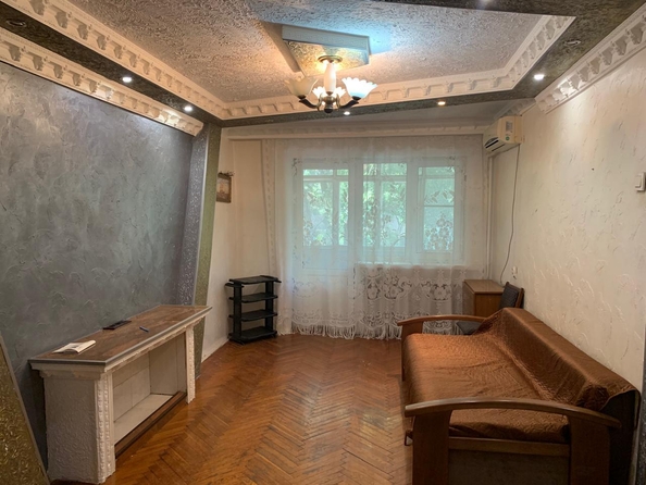 
   Продам 2-комнатную, 45 м², ГСК-19 тер

. Фото 1.