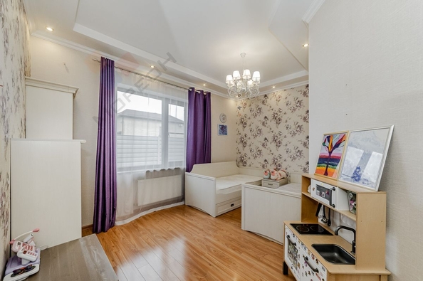 
   Продам дом, 245 м², Краснодар

. Фото 13.