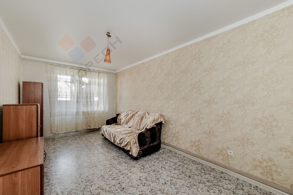 
   Продам 1-комнатную, 48.2 м², Героя Хабибуллина ул, 11

. Фото 4.