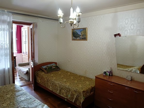 
   Продам 2-комнатную, 64 м², Терская ул, 190

. Фото 8.