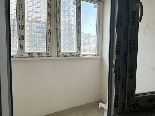 
   Продам 2-комнатную, 61.4 м², Адмиралтейский б-р, 3к3

. Фото 4.