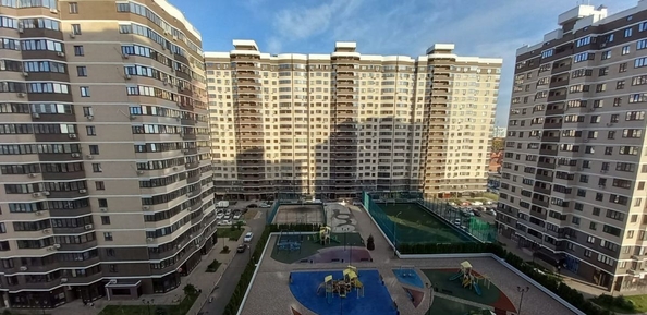 
   Продам 2-комнатную, 72.7 м², Адмирала Серебрякова ул, 3/1

. Фото 9.