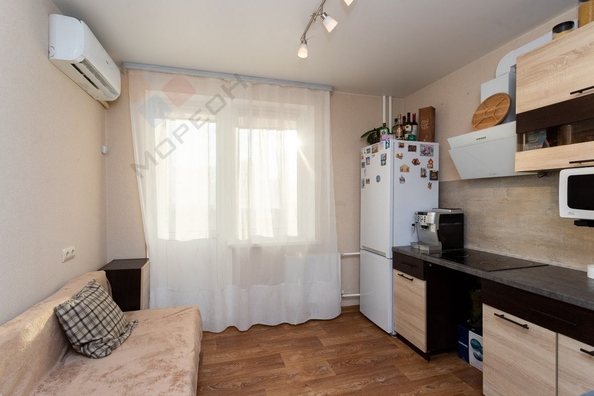 
   Продам 1-комнатную, 34.9 м², Черкасская ул, 141

. Фото 4.