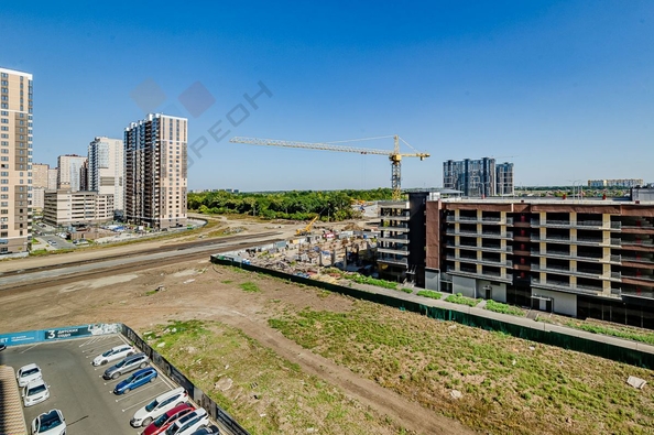 
   Продам 1-комнатную, 36.4 м², Героя Яцкова И.В. ул, 19к2

. Фото 30.