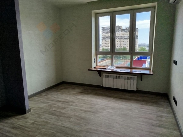 
   Продам 2-комнатную, 72 м², Григория Булгакова ул, 10

. Фото 7.