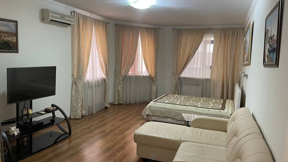 
   Продам 1-комнатную, 48 м², Виноградная ул, 2/3А

. Фото 3.