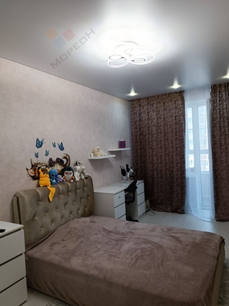 
   Продам 3-комнатную, 76.3 м², Героя Георгия Бочарникова ул, 4к1

. Фото 12.