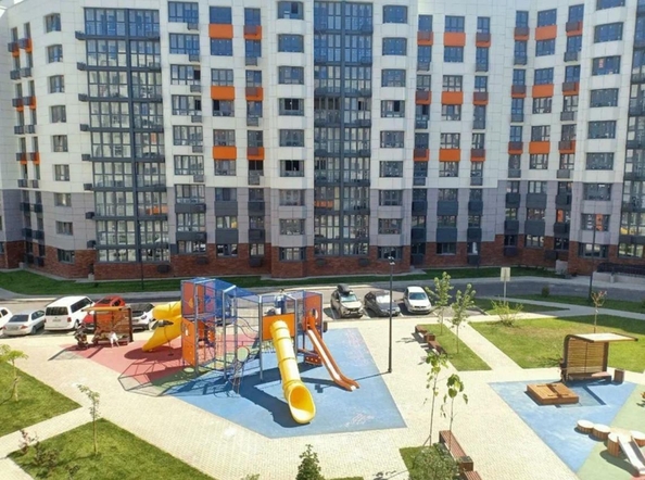 
   Продам 2-комнатную, 54 м², Крылова ул, 13к3

. Фото 11.