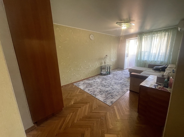 
   Продам 3-комнатную, 62 м², Горького ул, 70

. Фото 3.