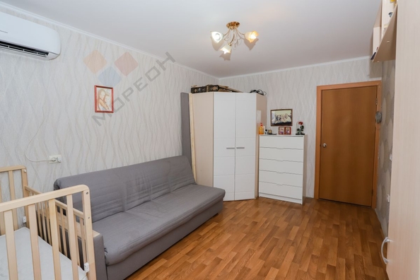 
   Продам 3-комнатную, 54.8 м², Черкасская ул, 135

. Фото 4.