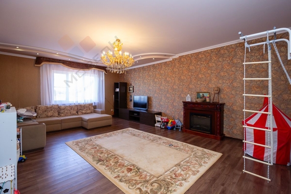 
   Продам дом, 337.9 м², Краснодар

. Фото 13.