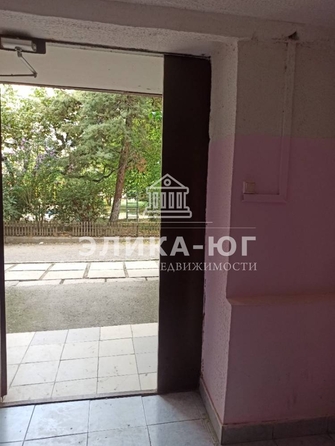 
  Продается 3-комн. квартира, 77.2 м², 2-й мкр
. Фото 17.