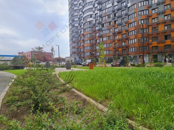 
   Продам 1-комнатную, 39.3 м², Кирилла Россинского ул, 3/1

. Фото 3.