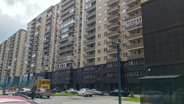 
   Продам 2-комнатную, 48 м², Героя Ростовского ул, 8к2

. Фото 4.