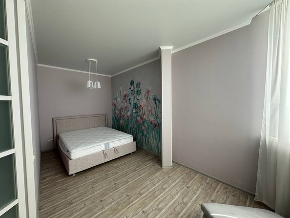 
   Продам 1-комнатную, 60 м², Крылова ул, 113

. Фото 6.