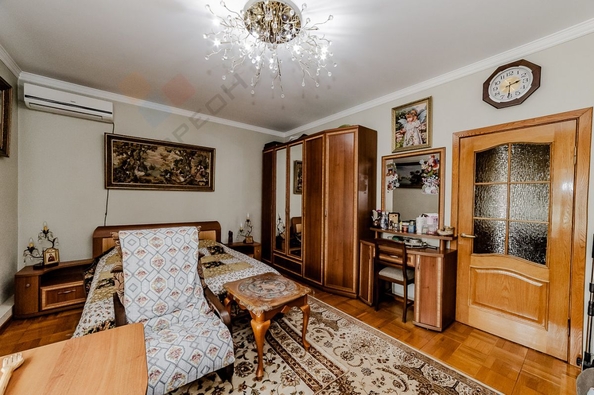 
   Продам дом, 500 м², Краснодар

. Фото 5.